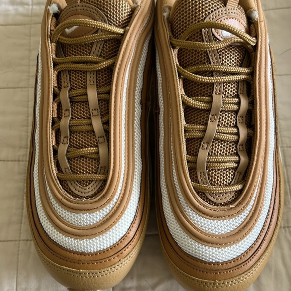 Nike Women’s Air Max 97 - Picture 6 of 9
